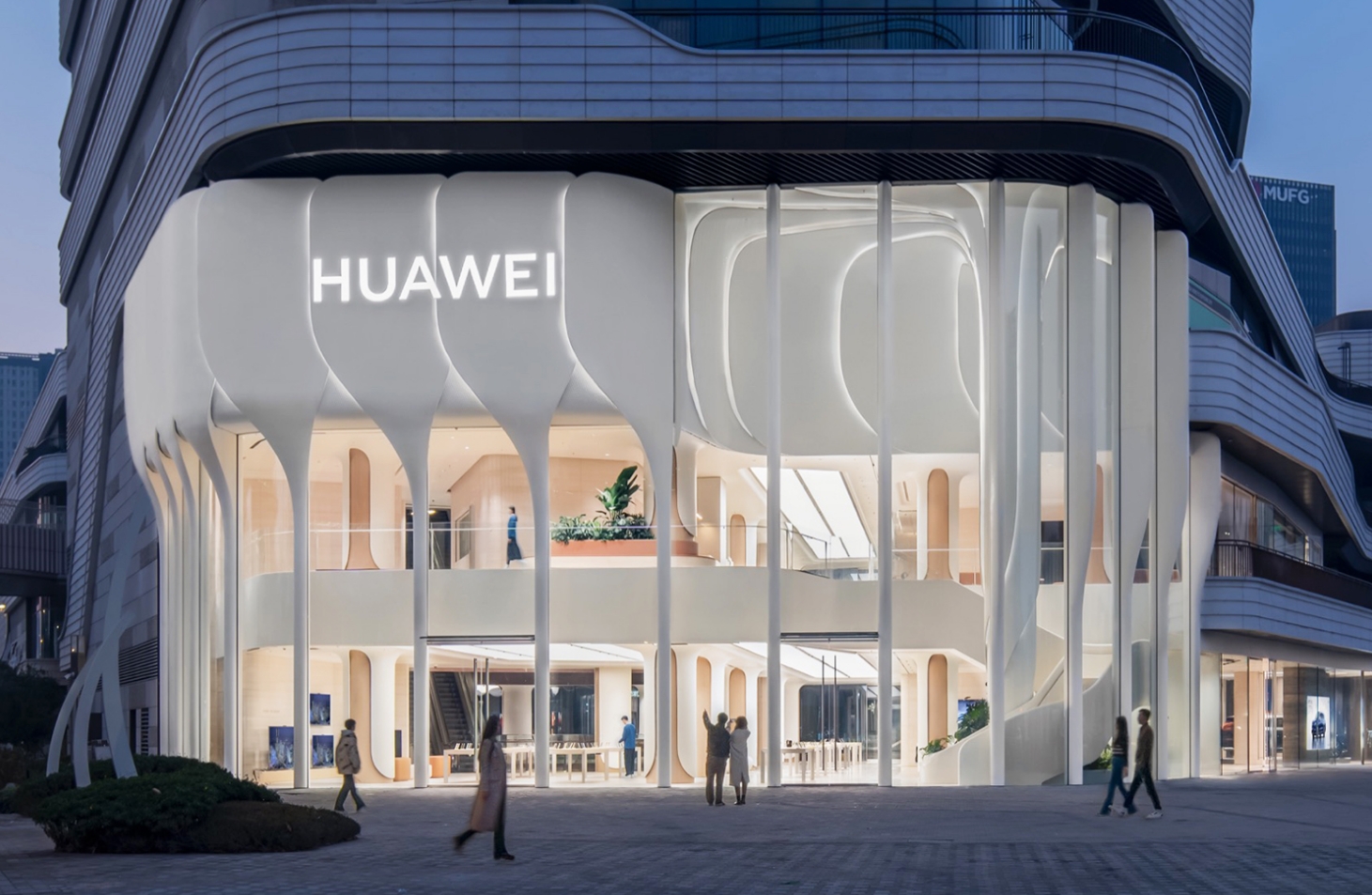 华为全新旗舰店,深圳空间设计自然科技相融